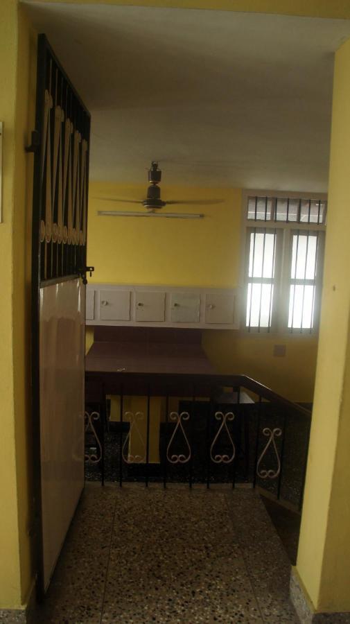 Bed And Bath For 1-8 People Hotell Thiruvananthapuram Exteriör bild
